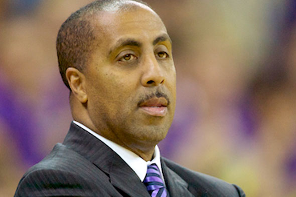 UW coach Lorenzo Romar is going for his fifth 20-win season in his ninth season / Drew Sellers, Sports Press Northwest