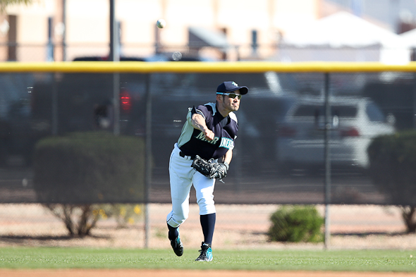 Ichiro kept his spot in the field, but not in the batting order. / Drew McKenzie, Sportspress Northwest